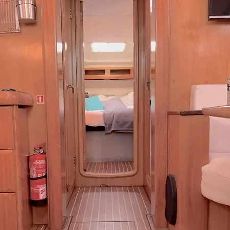 An Amazing Experience Enjoy The From A Boat Up To 8 People * Valencia